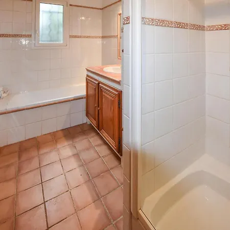 Amazing In With Kitchen